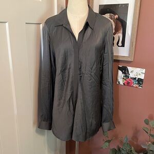 Eileen Fisher Charcoal gray hidden Button Down silk blend long sleeve L blouse